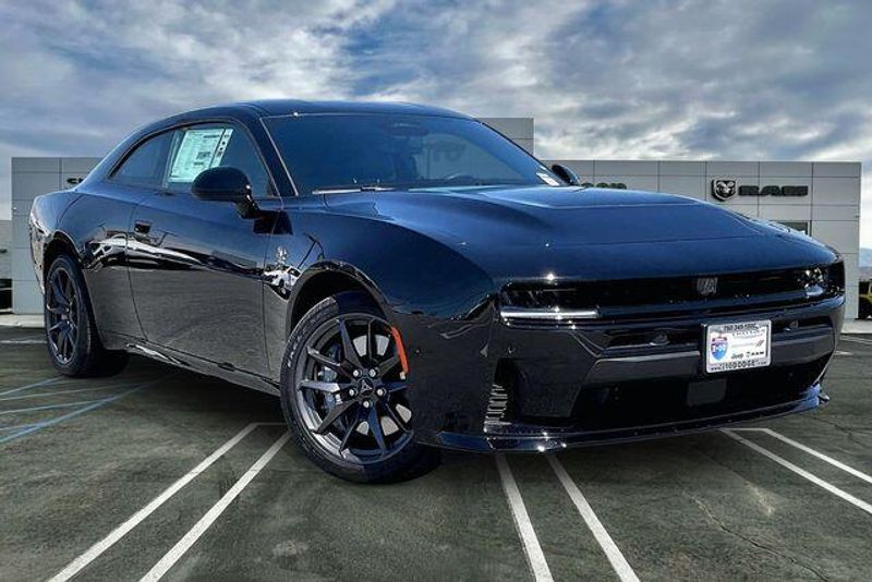 New 2026 Dodge Charger Scat Pack 2-door AwdImage 8