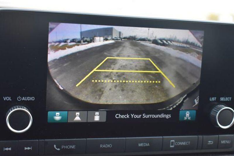 Used 2025 Honda HR-V SportImage 29