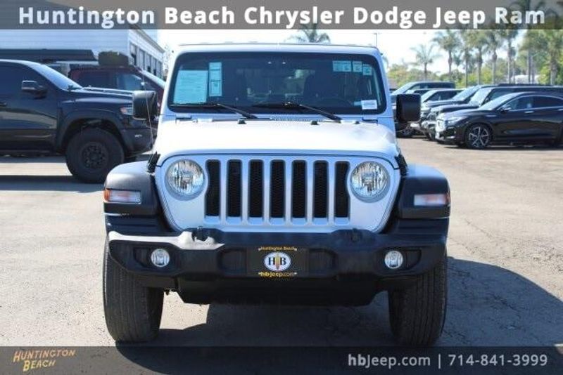 2022 Jeep Wrangler Unlimited Sport SImage 2