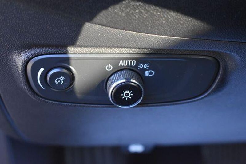 Used 2023 Chevrolet Equinox RSImage 26