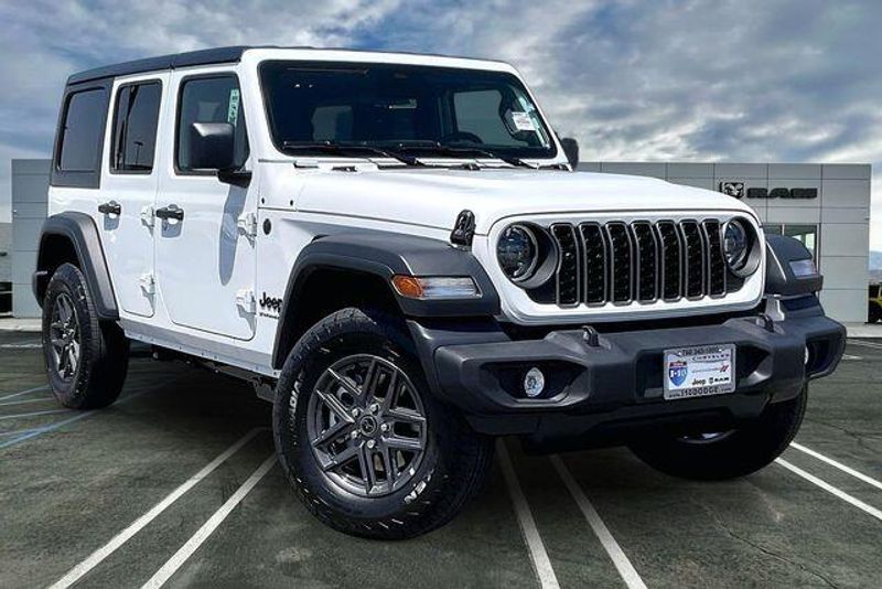 New 2026 Jeep Wrangler 4-door Sport SImage 14