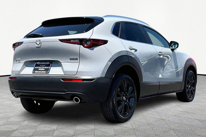 Used 2025 Mazda CX-30 2.5 S Select SportImage 2