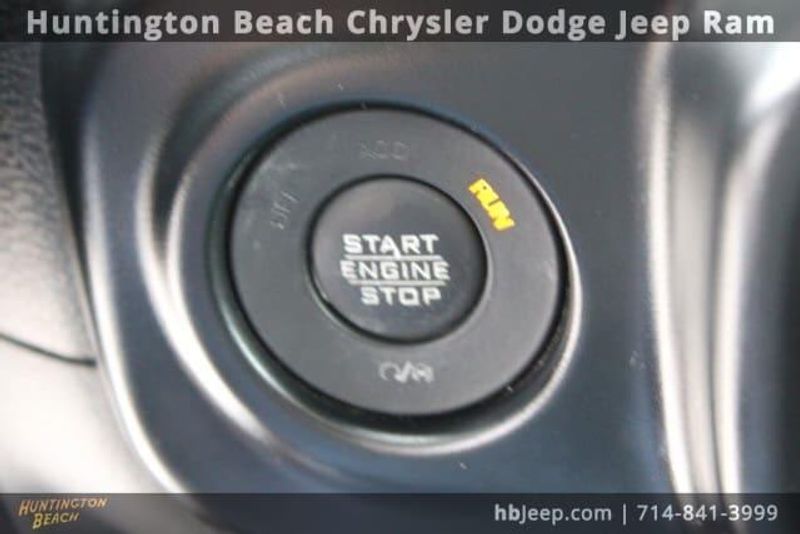 2022 Jeep Wrangler Unlimited Sport SImage 22
