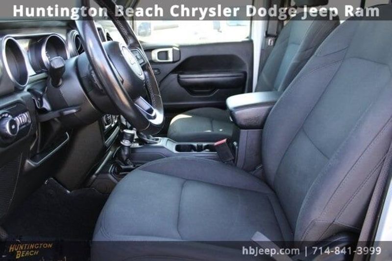 2022 Jeep Wrangler Unlimited Sport SImage 33
