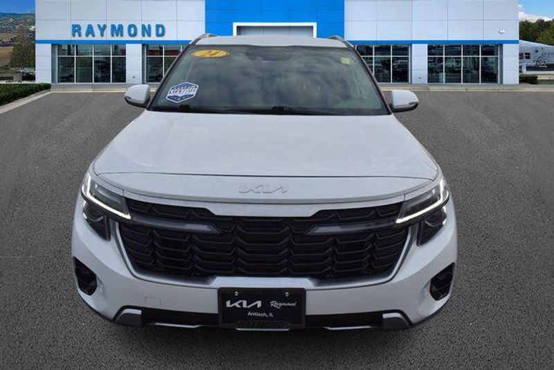Used 2024 Kia Seltos SImage 8