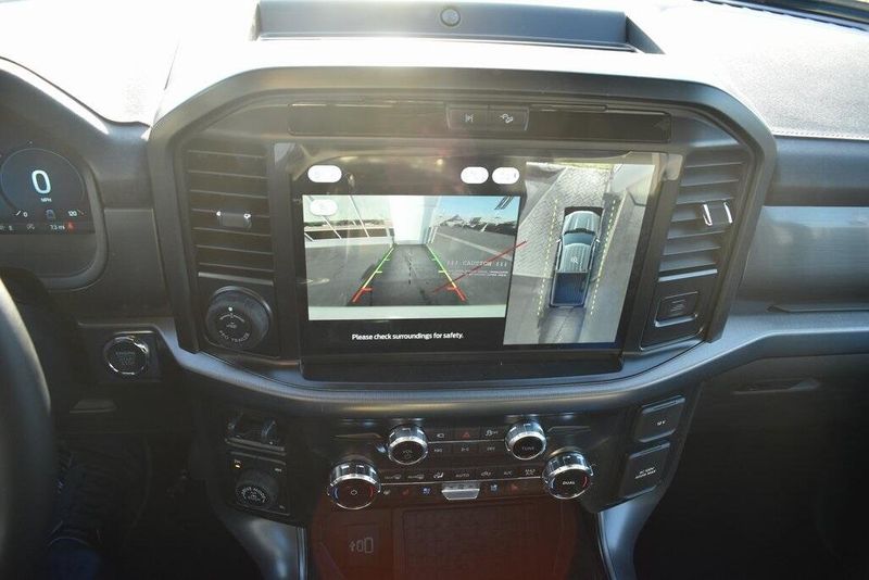 New 2025 Ford F-150 LariatImage 30