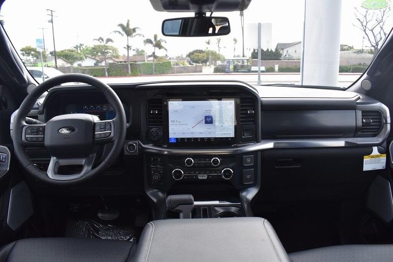 2025 Ford F-150 LariatImage 18