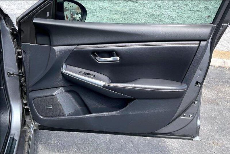 Used 2021 Nissan Sentra SRImage 23