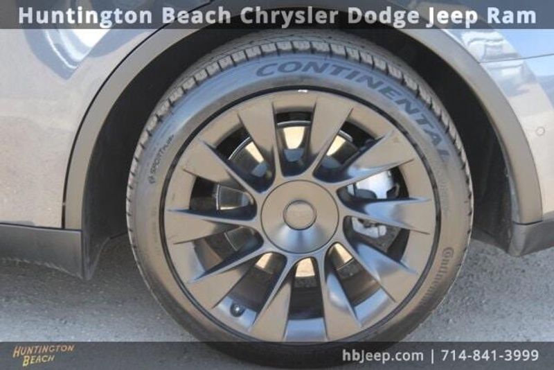 2021 Tesla Model Y Long RangeImage 6