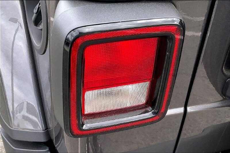 New 2026 Jeep Wrangler Unlimited 4-door SportImage 12
