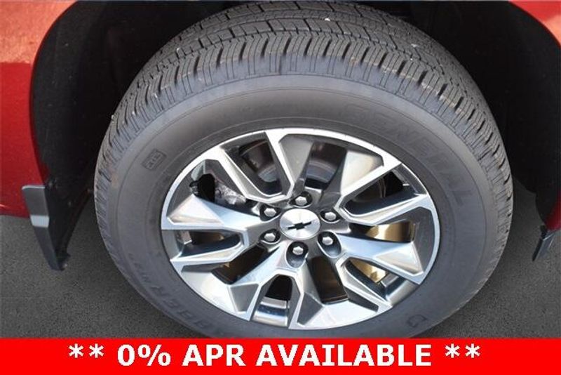 Used 2025 Chevrolet Silverado 1500 RSTImage 11