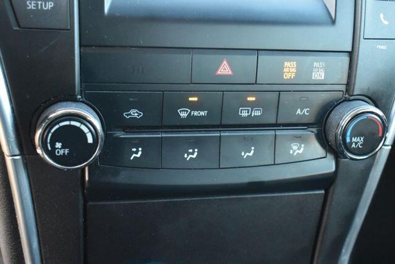 Used 2015 Toyota Camry LEImage 26