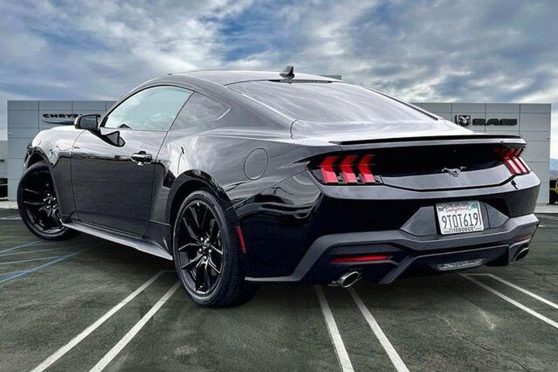 Used 2025 Ford Mustang EcoBoostImage 8