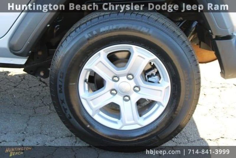 2022 Jeep Wrangler Unlimited Sport SImage 6