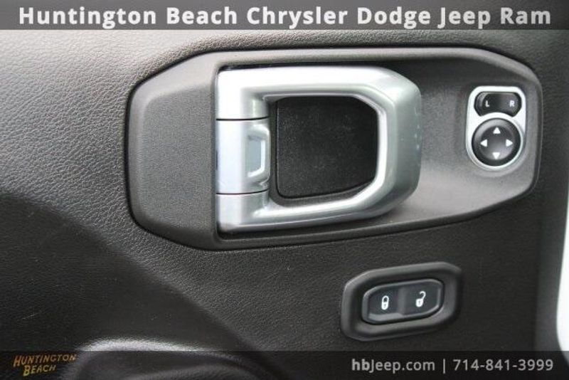 2023 Jeep Wrangler Sport SImage 11
