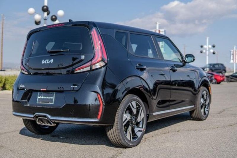 2025 Kia Soul GT-LineImage 7