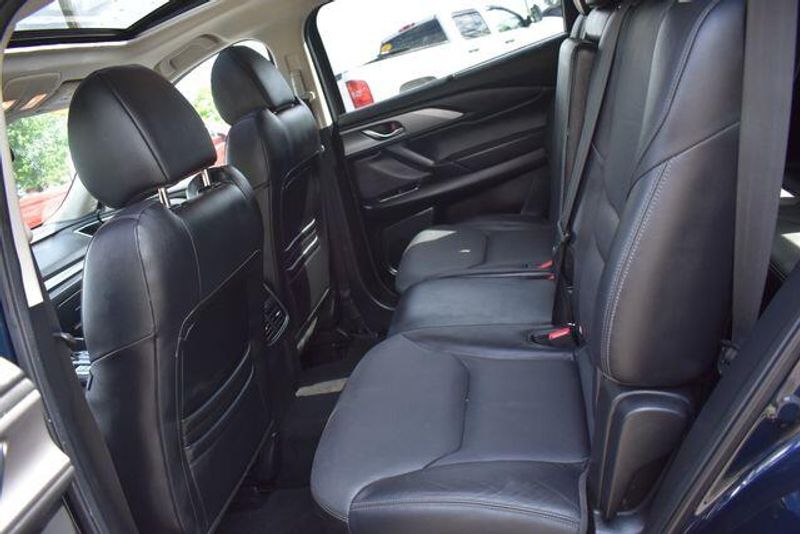 Used 2018 Mazda CX-9 TouringImage 17