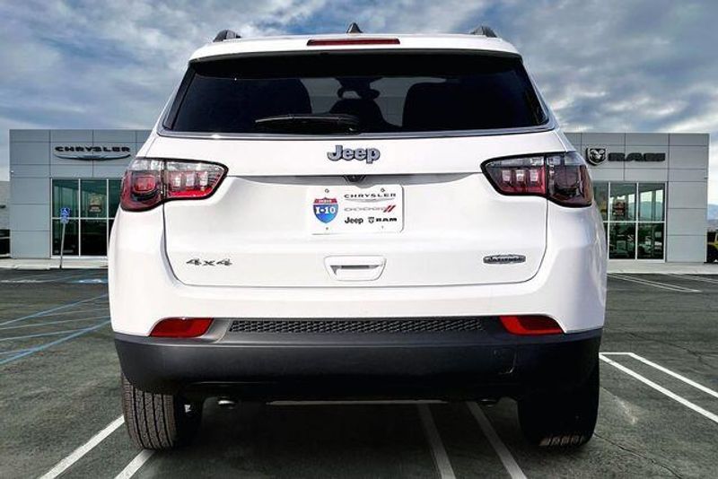 New 2026 Jeep Compass Latitude 4x4Image 3