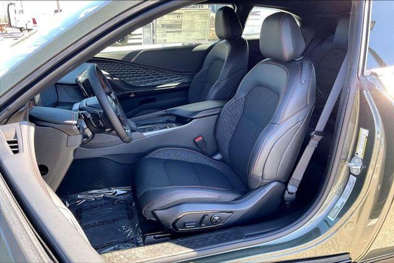 New 2026 Dodge Charger Scat Pack 2-door AwdImage 8