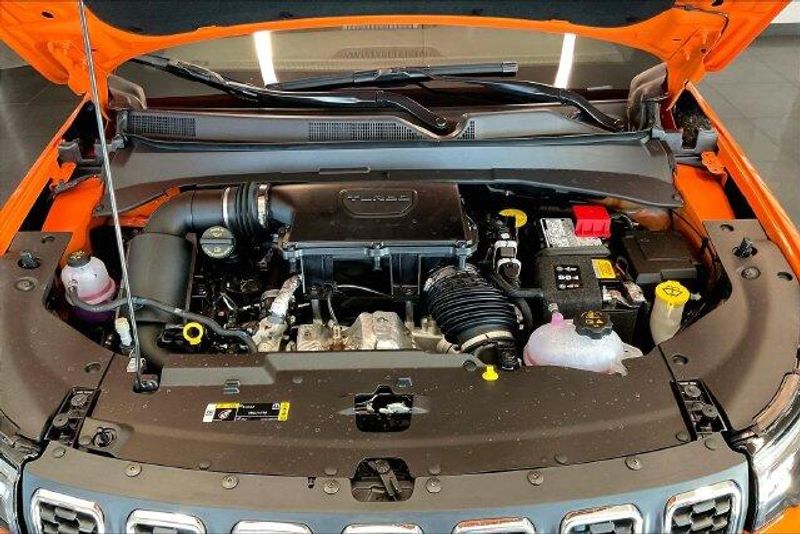 New 2026 Jeep Compass Latitude 4x4Image 9