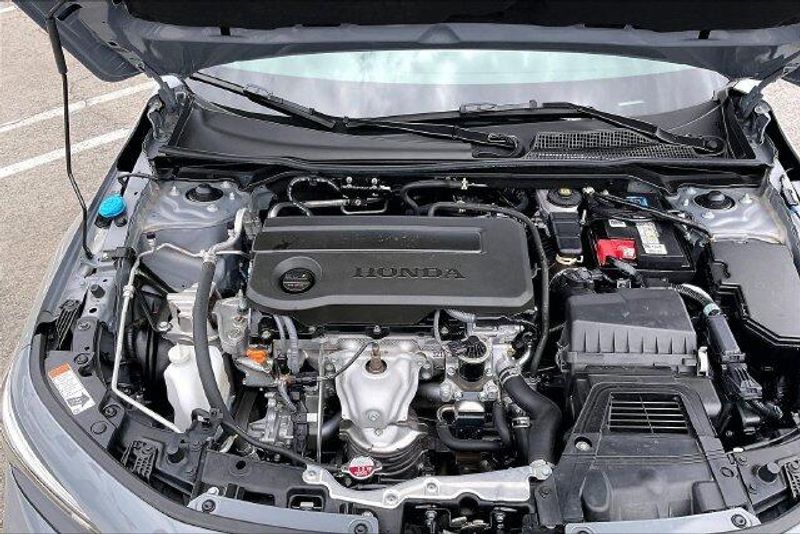 Used 2025 Honda Civic Sedan SportImage 9