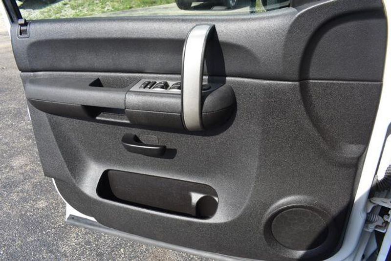 Used 2007 Chevrolet Silverado 2500HD LTImage 31