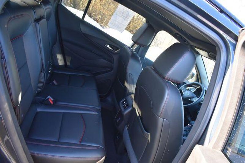 Used 2023 Chevrolet Equinox RSImage 15