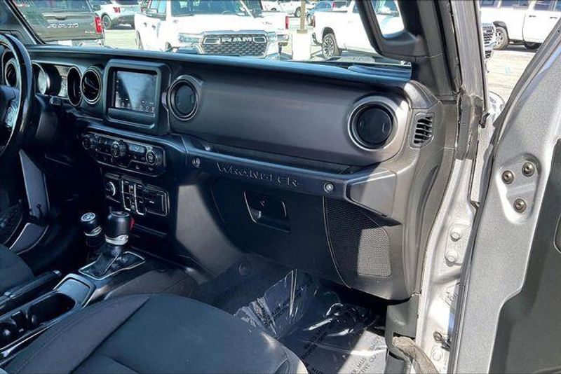 Used 2021 Jeep Wrangler Unlimited Sport SImage 16