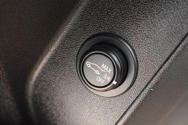 Used 2024 Chevrolet Equinox LTImage 23