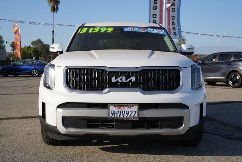 Used 2024 Kia Telluride LXImage 2