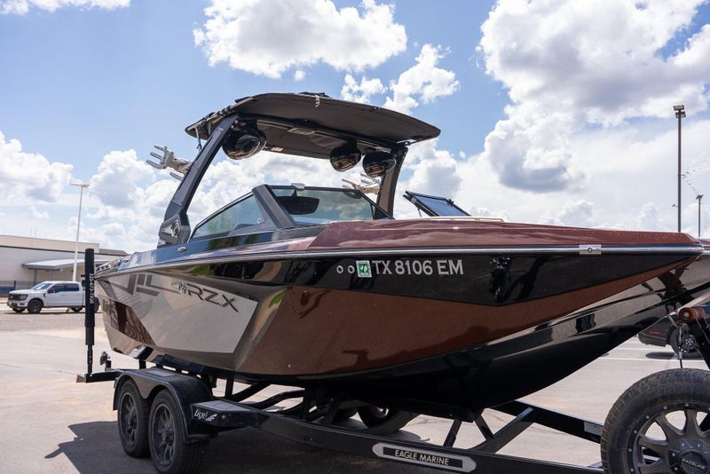 USED 2019 TIGE 2 RZX Image 3