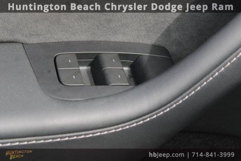2023 Tesla Model Y Long RangeImage 11