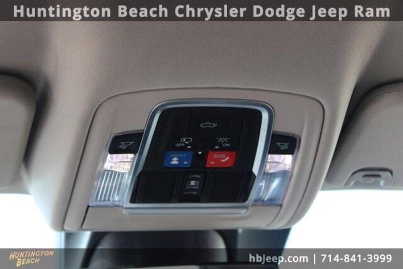 2022 RAM 1500 LaramieImage 17