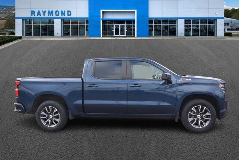 Used 2021 Chevrolet Silverado 1500 RSTImage 2
