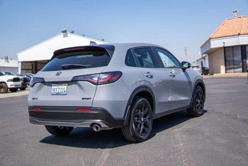 Used 2023 Honda HR-V SportImage 7