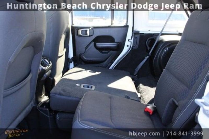 2021 Jeep Wrangler Unlimited Sport SImage 33