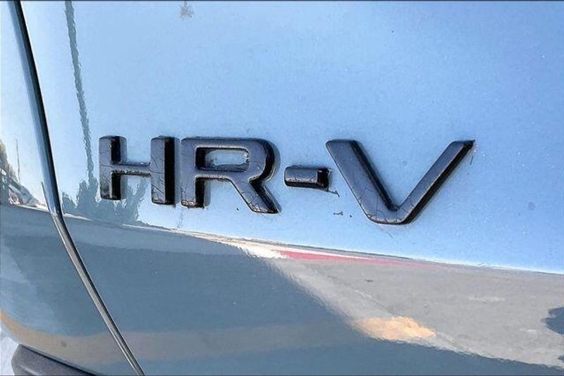 Used 2023 Honda HR-V SportImage 31