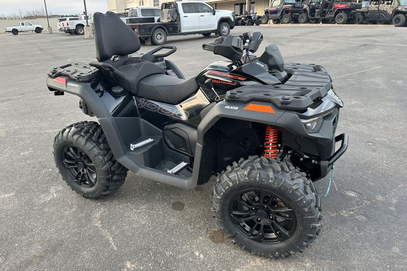 2025 CFMOTO CFORCE 1000 TOURING ZIRCON BLACK in a ZIRCON BLACK exterior color. Family PowerSports (877) 886-1997 familypowersports.com 