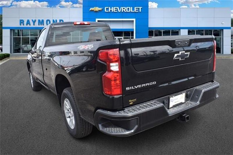 2025 Chevrolet Silverado 1500 WTImage 5