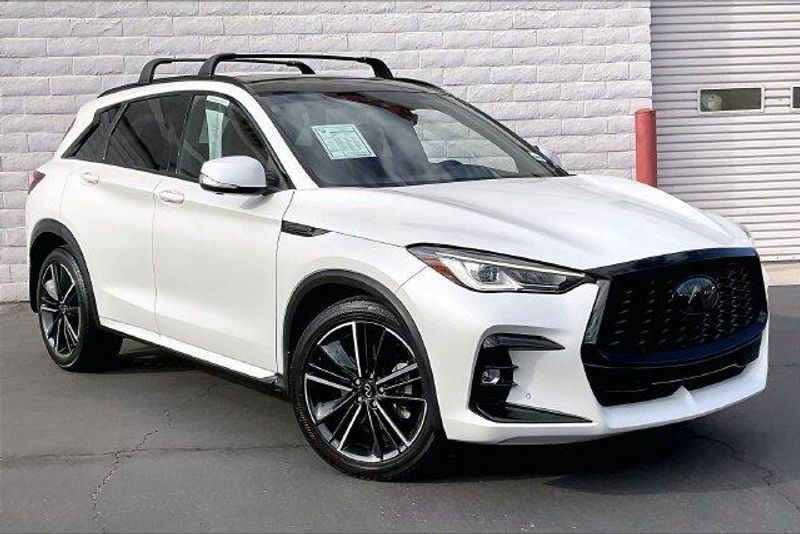 Used 2023 INFINITI QX50 SportImage 12