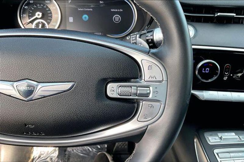 Used 2024 Genesis GV70 2.5TImage 19