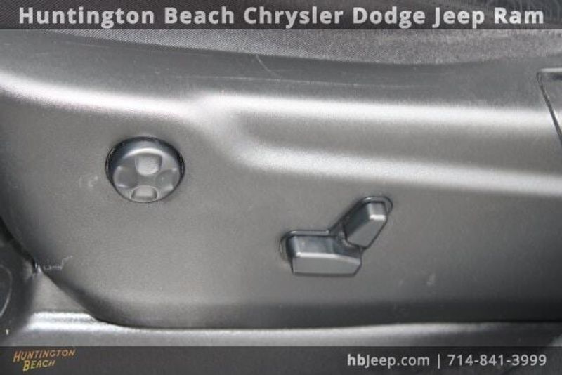 2019 Jeep Grand Cherokee LimitedImage 37