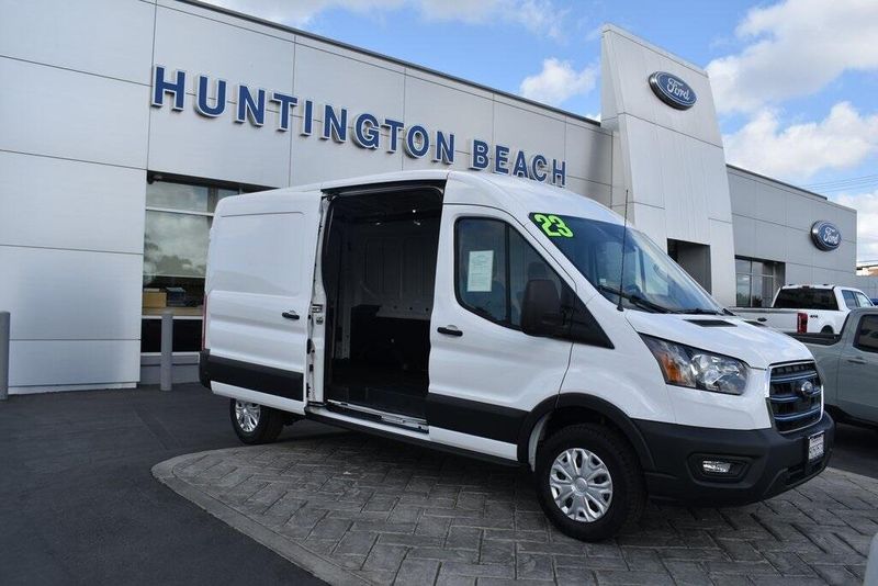 2023 Ford E-Transit-350 BaseImage 5