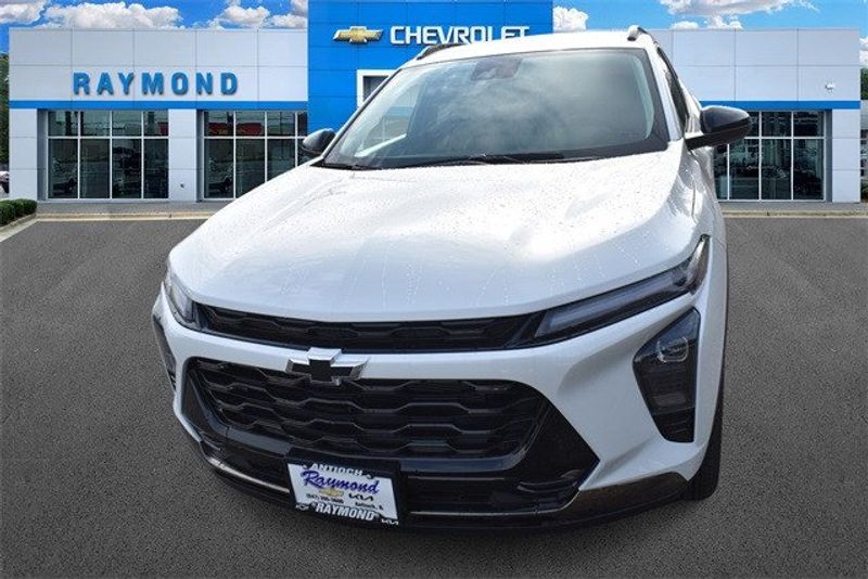 2025 Chevrolet Trax ActivImage 7