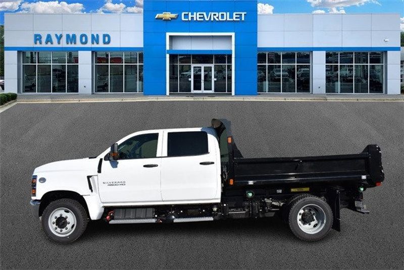 2024 Chevrolet Silverado 4500HD 1LTImage 6