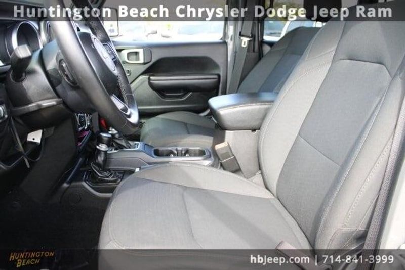 2021 Jeep Wrangler Unlimited Sport SImage 28