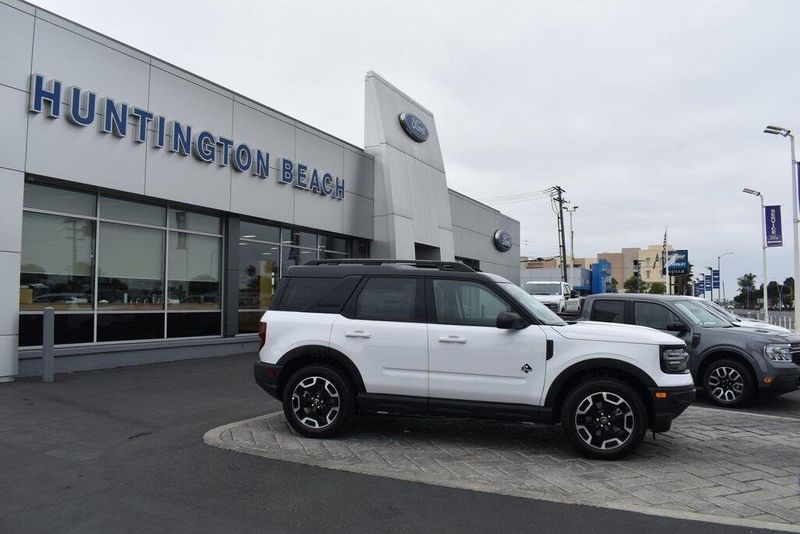 2024 Ford Bronco Sport Outer BanksImage 3