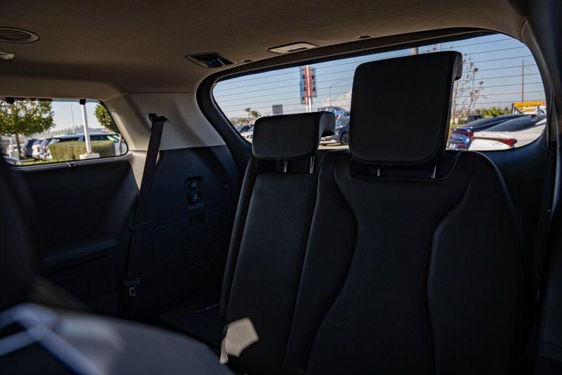 New 2026 Kia Carnival Hybrid SXImage 15