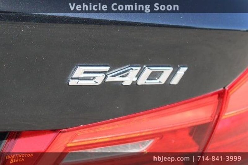 2018 BMW 5 Series 540iImage 6