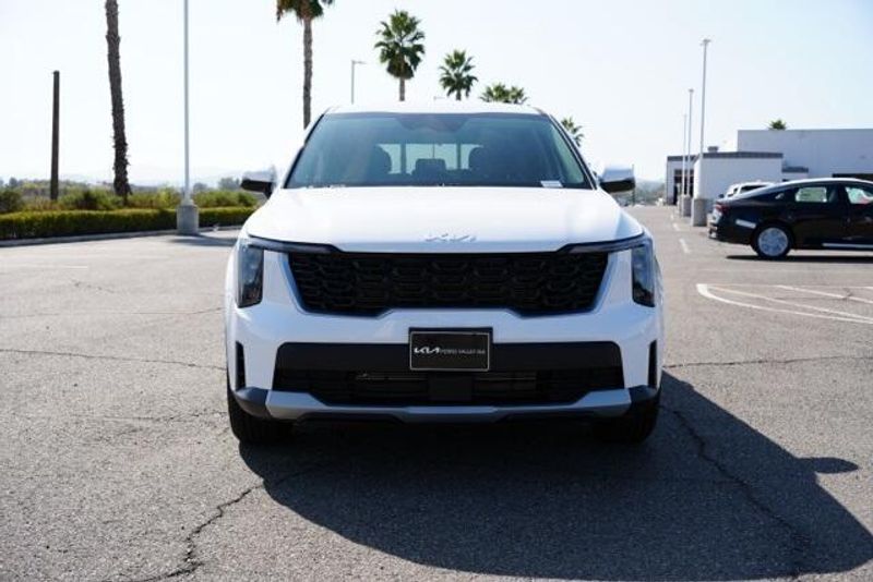 New 2026 Kia Sorento LXImage 2